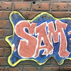 Graffiti Tile -Und…